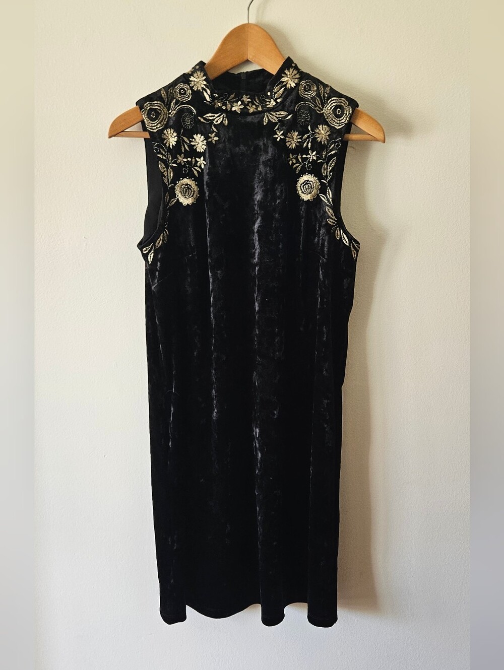 AGB Embroidered Velvet Shift Dress - Black with Gold Accents